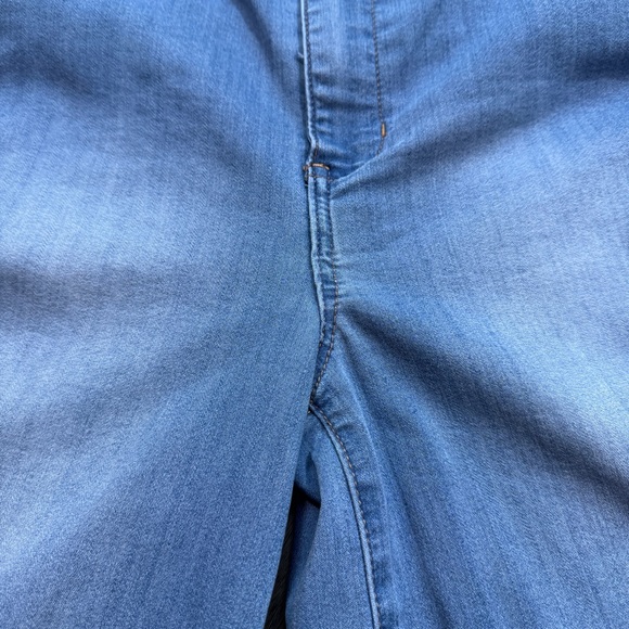 BCBGeneration High Rise Trouser Wide Leg Jeans - Size 11/30 - Picture 4 of 16